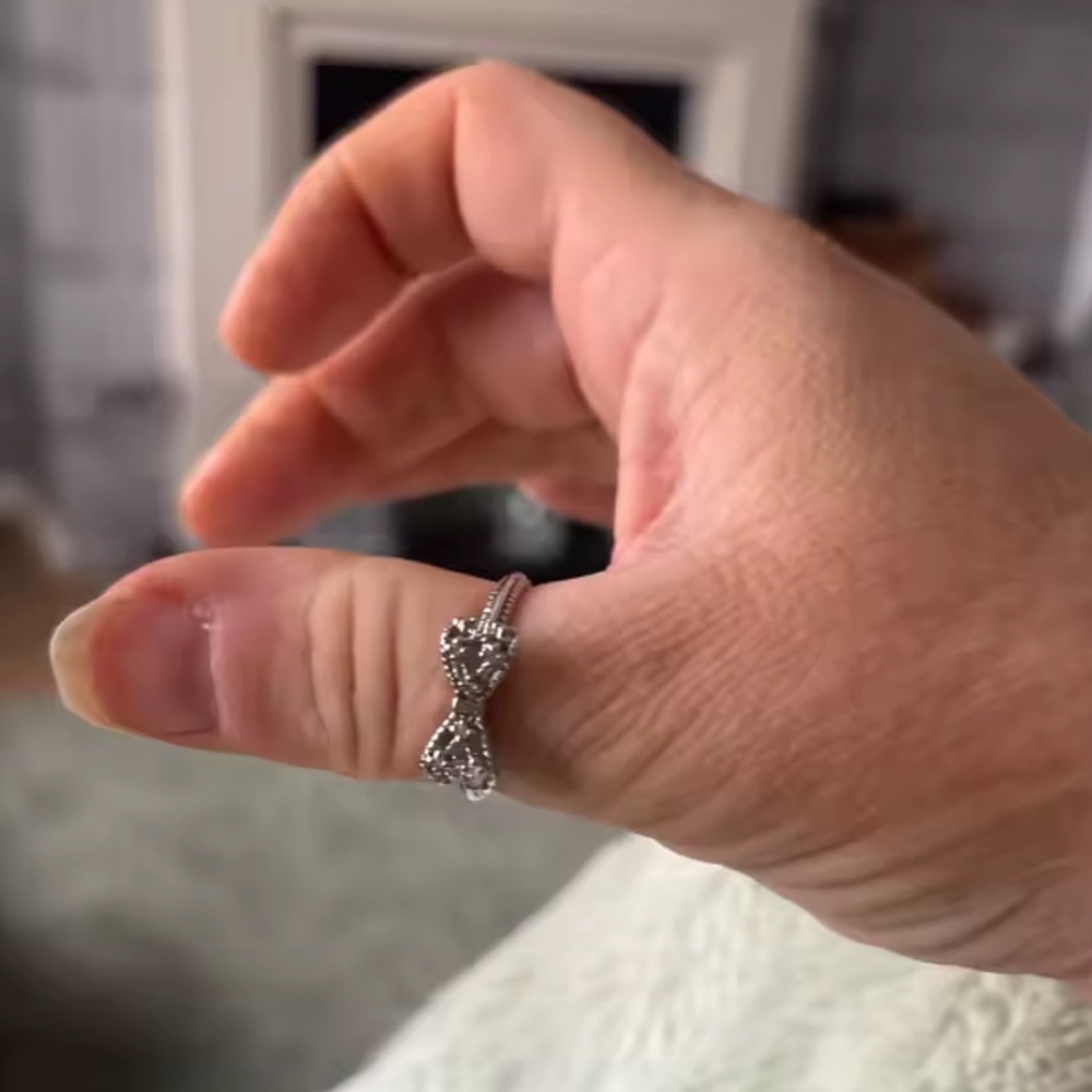 Dainty Crystal Bow Ring | Elegant Silver Jewelry - Picture 8 of 11
